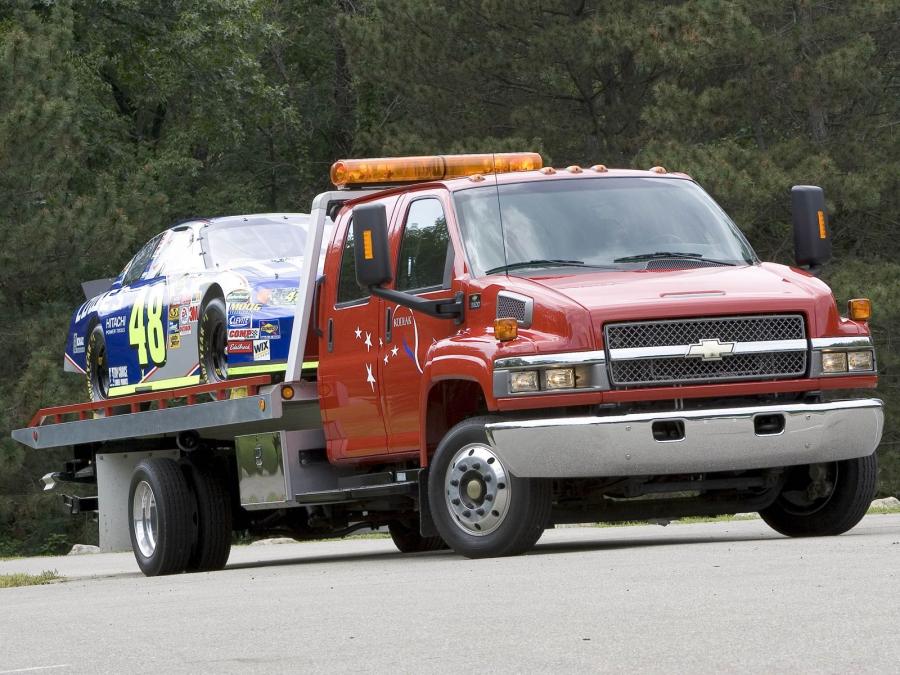  Chevrolet Kodiak C5500 Crew Cab Tow Truck 2004 года  (фото 2 из 3)